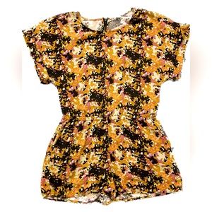 C01 Fossil Womens Shorts Romper with Pockets Abstract Art Floral Knit Sz Small